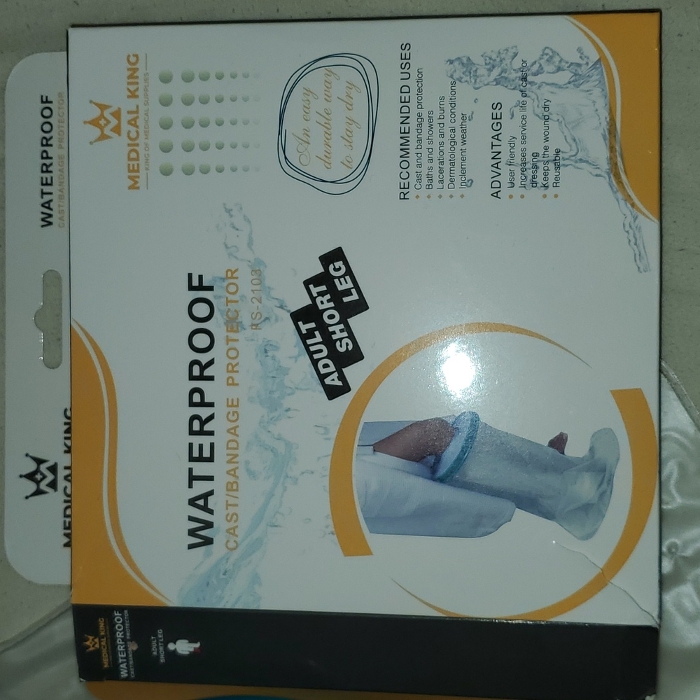 Waterproof Cast/Bandage Protector - Picture 2 of 4